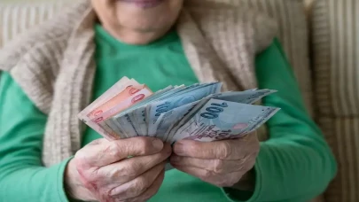 Emekliye Ramazan Yardımı! Meclis’te Kabul Edildi!