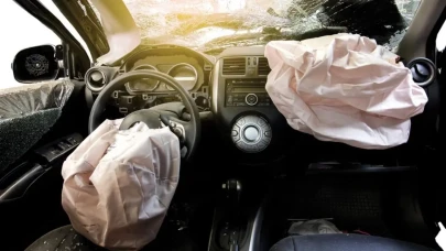 Oto ekspertizde yeni kriz: Hatasız, boyasız yalanına yeni boyut!