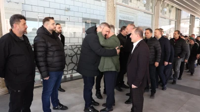 AK Parti Rize Teşkilatı Ardeşen’de Cenaze Merasimine Katıldı