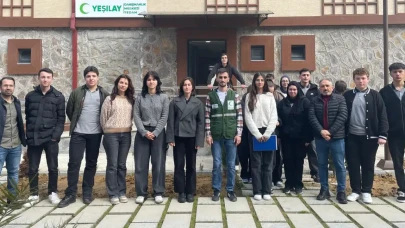 Rize Yeşilay Kampüsü'nde Lise Öğrencilerine Yönelik Bağımlılıkla Mücadele Semineri Düzenlendi