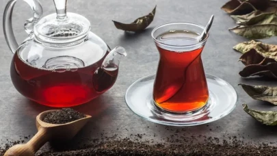 Çay Günün Hangi Saati ve Ne Kadar İçilmeli?