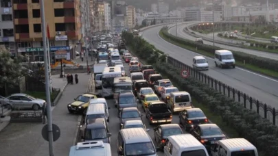 Rize’de Trafik Neden Bu Kadar Yoğun Oldu?