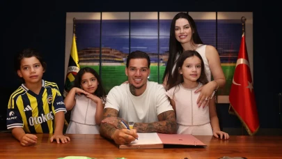 Ederson'un Eşi Tehdit Mesajları Alarak Olayı Duyurdu: Rakip Taraftar Değiller