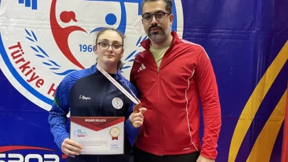 Rize'nin Gururu: Meryem Kandemir Türkiye 3.'sü Olmayı Başardı!