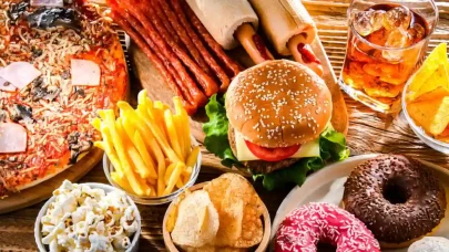 Günlük hayatta tükettiğimiz en zararlı yiyecekler hangileri olabilir?