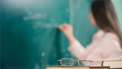 Sendikasız öğretmen greve katılırsa ne olur? Ceza alır mı, maaş kesilir mi, soruşturma açılır mı?