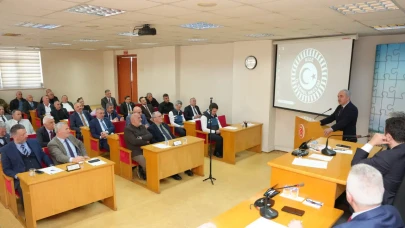 Rize Belediye Başkanı Rahmi Metin, İl Genel Meclisi'ni Ziyaret Etti!