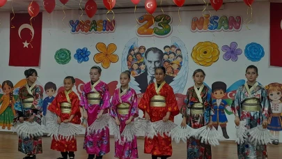 Derepazarı'nda 23 Nisan Coşkusu: Öğrencilerden Unutulmaz Gösteriler