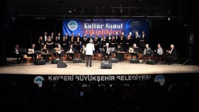 Büyükkılıç, Türk Sanat Müziği Kent Korosu Konseri’nde Kayserililerle buluştu
