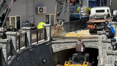 İyidere'de yaz öncesi dere temizliği ve ilaçlama çalışmaları hız kazandı