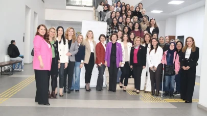 BTÜ'de 'Womencode' Etkinliği: Kadınların Dijital Gelecekteki Rolü Tartışıldı