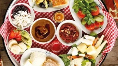 2026'da Mado'da Fiyatlar Ne Olacak? Güncel Menü ve Dondurma Kahvaltı Fiyatları!