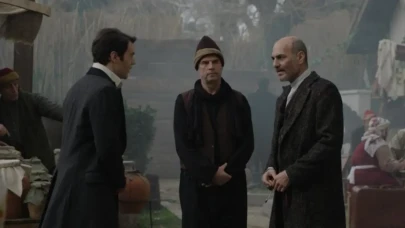 İsmail Ege Şaşmaz Onbeşliler dizisinde babası ve kardeşiyle kamera karşısına geçti