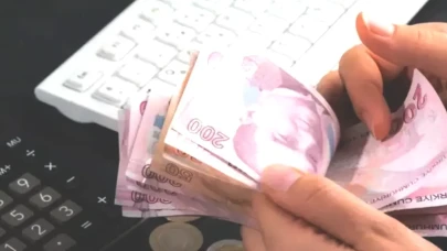 SSK ve Bağ-Kur Emeklileri İçin 3 Aylık Zam Oranı Açıklandı! Milyonları Bekleyen Detaylar Burada!