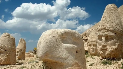 Nemrut Dağı nerede? Nemrut Dağı'na nasıl gidilir, güzel mi?