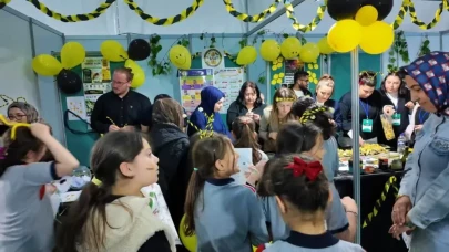Rize'de Coşku içinde 16. Dünya Arı Günü Etkinliği Gerçekleştirildi