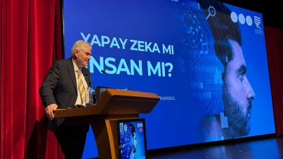 Yapay Zekâ ve İnsan: Recep Erdoğan Üniversitesi'nde Dönüşüm Konferansı Yoğun İlgiyle Gerçekleşti