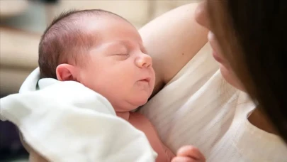 Çalışan annelere müjde : Ek doğum izni başvuruları başladı ! Kimler faydalanabilir?