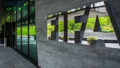 FIFA'dan Üç Türk Kulübüne Üç Dönem Sürecek Transfer Yasağı Kararı!
