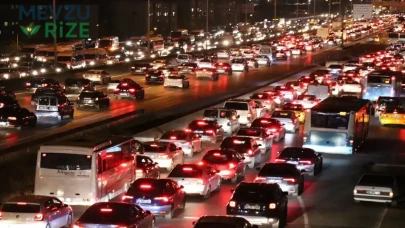 Türkiye'de Trafiğe Kayıtlı Araç Sayısı Artışına Devam Ediyor!