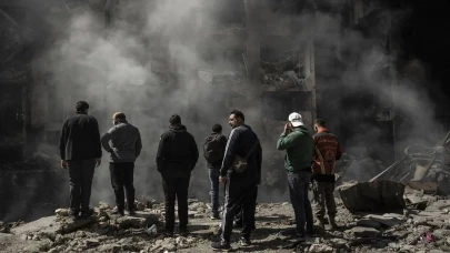 İsrail'in 2 Mart'tan bu yana Lübnan'da gerçekleştirdiği saldırılarda can kaybı 4 bin 247'ye yükseldi.