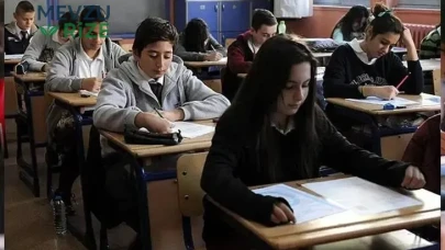 Liseler ne zaman kapanıyor? 2025-2026 eğitim öğretim yılı sonunda öğrencileri neler bekliyor?