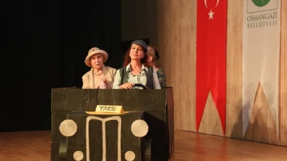 Osmangazi'de Hey Taksi! Tiyatro Gösterimi Büyük İlgi Gördü