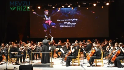 Trabzon'da Öğretmenlerden Oluşan Orkestra ve Dans Grubu Büyüleyici Bir Performans Sergiledi!