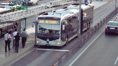 Metrobüs Yolculuğu İçin Dikkat: Güzergah Değişikliğine Gidildi, 6 Durak Geçici Olarak Hizmete Kapatıldı!