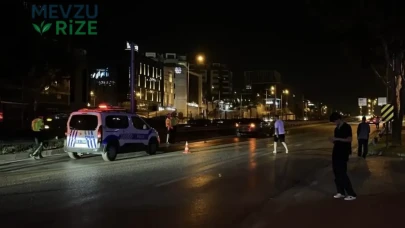 Yaşlı Adamın Karşıdan Karşıya Geçişinde Kaza: Otomobil Çarptı!