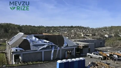 ABD'nin Wisconsin eyaletindeki kasırga nedeniyle 30 binden fazla ev elektriksiz kaldı