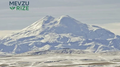 Elbruz Dağı'nda Kar Fırtınası Faciası: 5 Dağcı Hayatını Kaybetti