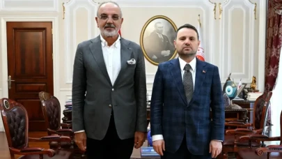 DEM Parti Ağrı Milletvekili Sırrı Sakık,Adalet Bakanı Akın Gürlek'i ziyaret etti