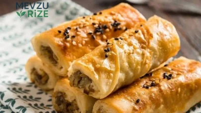 Kahvaltınızı Şenlendirecek: Pratik ve Çıtır Kıymalı Börek Tarifi!