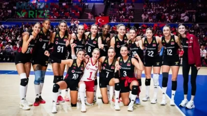 Filenin Sultanları Yarı Finale Yükseldi mi? Türkiye-Kanada Voleybol Maçının Sonucu Ne?