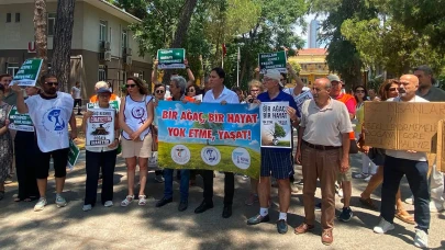 İzmir’de göğüs hastanesinin ağaçlarını kesme kararına tepki: “Nefesimizi kestirmeyeceğiz”