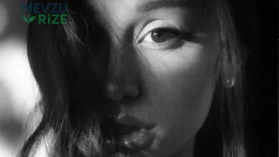 'Petal' çıktı: Ariana Grande sekizinci stüdyo albümüyle müzik piyasasında!