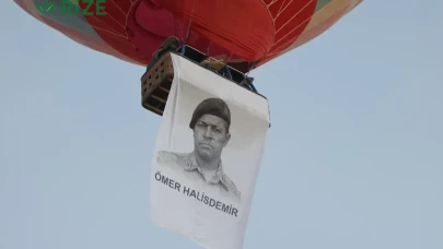 Türk Bayraklarıyla Donatılan Sıcak Hava Balonları, 15 Temmuz'da Gökyüzünü Renklendirdi