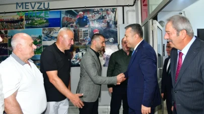 Trabzon Valisi, Akçaabat Esnaf ve Sanatkârlar Odası’nı Ziyaret Etti