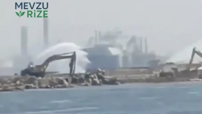 Dimyat Limanı’nda İki Gemide Yangın: Mısır, Saldırının İHA ile Yapıldığını İddia Ediyor