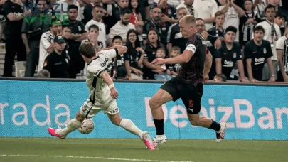Beşiktaş Maçı Öncesi Midtjylland'da Sakatlık Endişesi: Tullberg'den Önemli Açıklama!