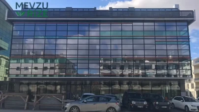 Yeni Parti'ye Kısa Sürede Yoğun Başvuru: Kimler Katılıyor?