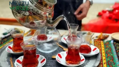 Çay demlerken bunu ekleyin! Bir kaşığı lezzetine lezzet katıyor
