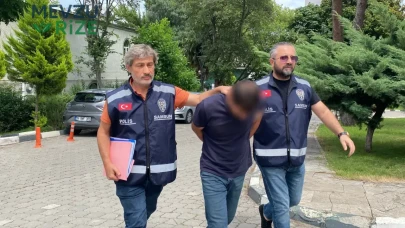 Samsun'da Kendini Polis Olarak Tanıtan Dolandırıcı Yakalandı: 1.5 Milyon Liralık Ziynet Eşyası Kurtarıldı!