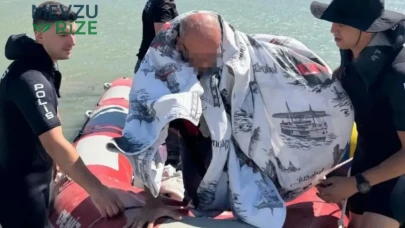 Adıyaman'da Dalgıç Polisler Barajda Sıkışan Vatandaşa Kurtarma Operasyonu Düzenledi