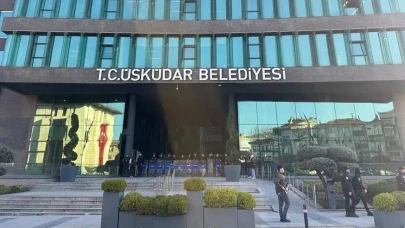 Üsküdar Belediyesi’ne operasyon: Başkan Sinem Dedetaş dahil 6 kişi hakkında gözaltı kararı