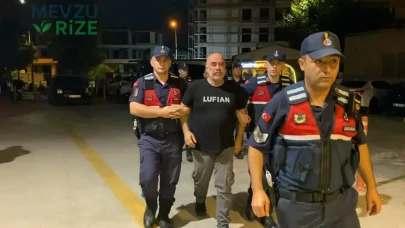 Ünlü Yönetmen Ezel Akay'a Uyuşturucu Operasyonu! Evde Ele Geçirilenler Dikkat Çekti