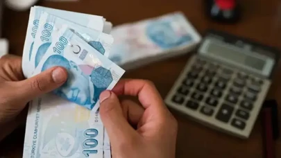 Altı Ayda Asgari Ücretin 5 Bin Lirası Enflasyon Karşısında Eridi, Zamsız Geçim Zorluğu Sürekli Artıyor!