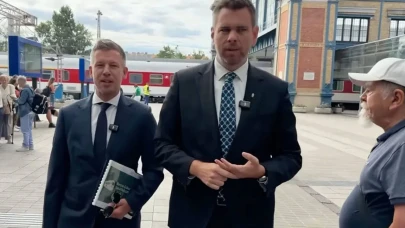Macaristan Başbakanı Péter Magyar Canlı Yayında Saldırıya Uğradı!