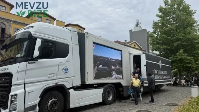 Türk Tarih Kurumu Trabzon'daki Mobil Kitap Satış Mağazasında İmza Günü Coşkusu Yaşandı!